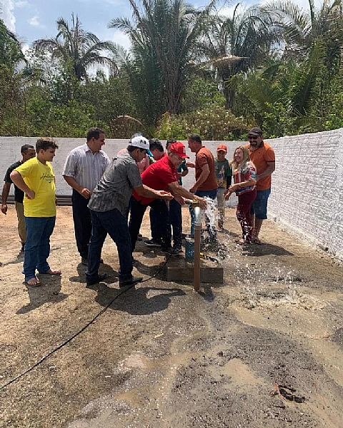 INAUGURAÇÃO DO POÇO E DA CAIXA D'ÁGUA NA TABOCA DO MEIO